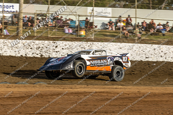 Super Sedan 10 Q10 - 09 - Latrobe - 16-17 Jan 2026 - Grand Prix-5