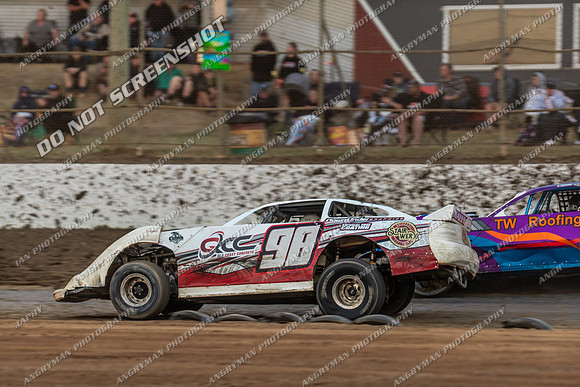 Super Sedan 98 Q98 - 09 - Latrobe - 16-17 Jan 2026 - Grand Prix