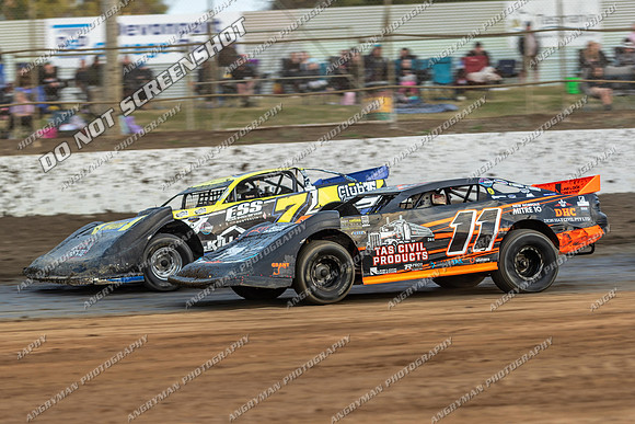Super Sedan 11 T11 - 09 - Latrobe - 16-17 Jan 2026 - Grand Prix-2