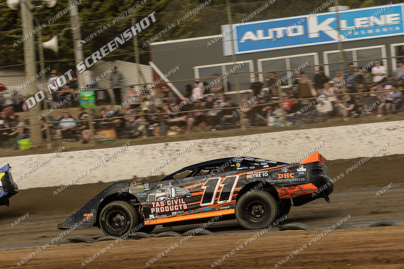Super Sedan 11 T11 - 09 - Latrobe - 16-17 Jan 2026 - Grand Prix-11