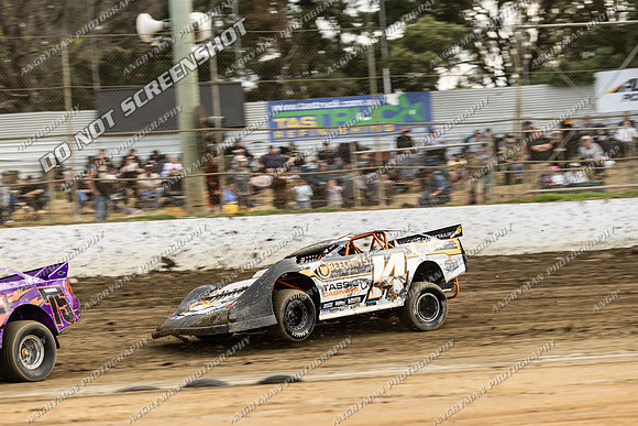 Super Sedan 14 T14 - 09 - Latrobe - 16-17 Jan 2026 - Grand Prix-8