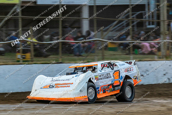 Super Sedan 22 T22 - 09 - Latrobe - 16-17 Jan 2026 - Grand Prix-3