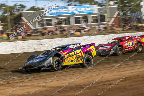 Super Sedan 23 T23 - 09 - Latrobe - 16-17 Jan 2026 - Grand Prix