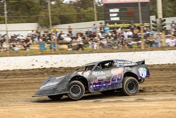 Super Sedan 29 T29 - 09 - Latrobe - 16-17 Jan 2026 - Grand Prix-29