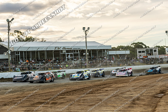 Super Sedan 4 T4 - 09 - Latrobe - 16-17 Jan 2026 - Grand Prix-13