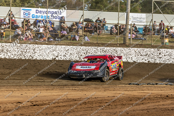 Super Sedan 48 T48 - 09 - Latrobe - 16-17 Jan 2026 - Grand Prix