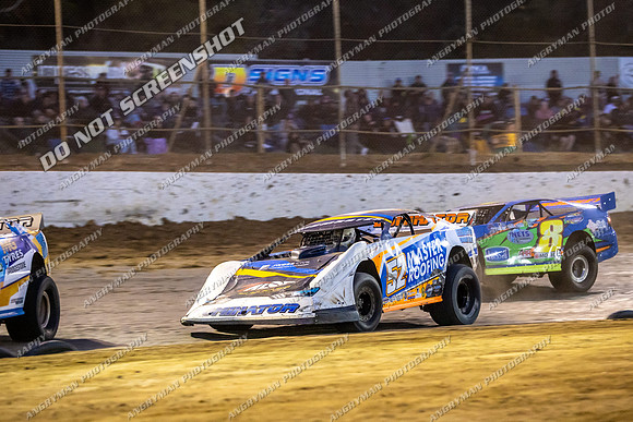 Super Sedan 52 T52 - 09 - Latrobe - 16-17 Jan 2026 - Grand Prix-11