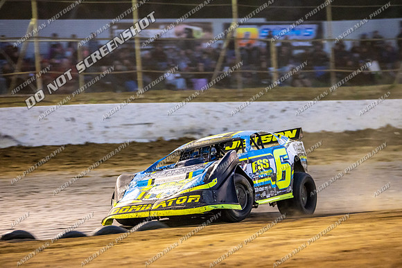 Super Sedan 6 T6 - 09 - Latrobe - 16-17 Jan 2026 - Grand Prix-12
