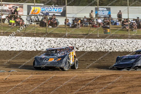 Super Sedan 3 V3 - 09 - Latrobe - 16-17 Jan 2026 - Grand Prix