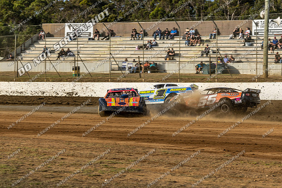 Super Sedan 9 W9 - 09 - Latrobe - 16-17 Jan 2026 - Grand Prix