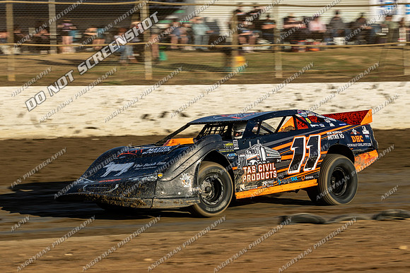 Super Sedan 11 T11 - 10 - Latrobe - 30th -31st Jan 2026-7