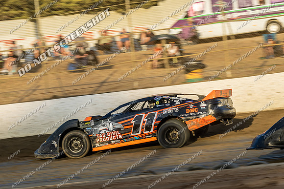 Super Sedan 11 T11 - 10 - Latrobe - 30th -31st Jan 2026-12