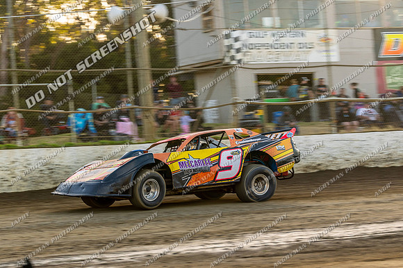 Super Sedan 9 W9 - 10 - Latrobe - 30th -31st Jan 2026-4