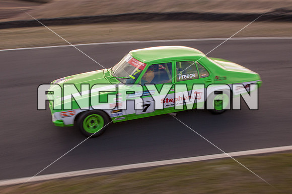 hq 7 Wayne Preece - 26th May 2013 - Baskerville-7