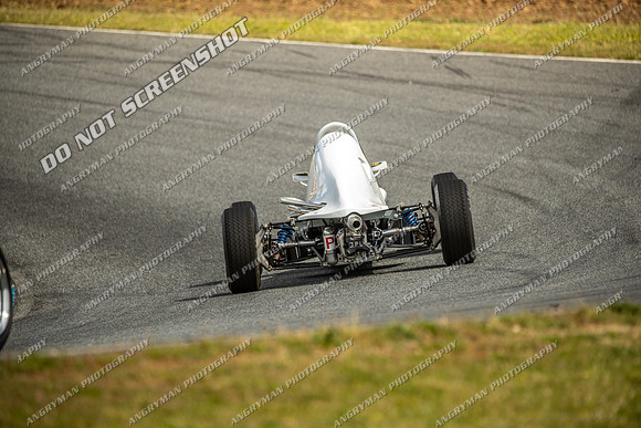 Classic Formula Libre - 70 - Baskerville Historics 2024-7