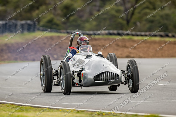 58 - Baskerville Historics 2018-4
