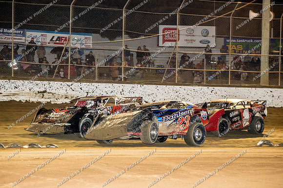 Super Sedan 23 V23 - 16 - Latrobe - 20th Jan 2018 - Grand Prix-11