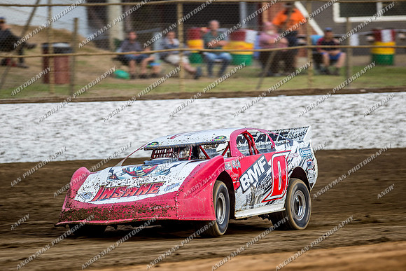 Super Sedan 0 V0 - 15 - Latrobe - 19th Jan 2018 - Grand Prix-12