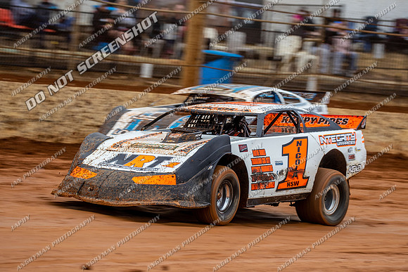 Super Sedan 3 V3 - 11 - Carrick - 8th Jan 2022-16