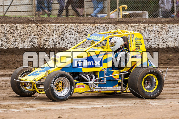 wingless 2 t2 bissett - 4 - Hobart 2nd Nov 2013