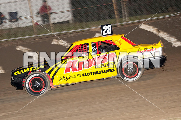 modified 28 t28 nathan russell - 4 - Hobart 2nd Nov 2013-9