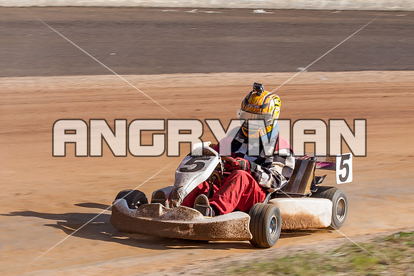 kart 5 - 5 - Latrobe - 16th Nov 2013-3