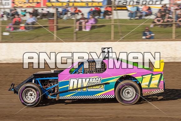 amca 11 t11 - 5 - Latrobe - 16th Nov 2013-4