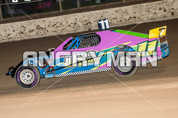 amca 11 t11 - 5 - Latrobe - 16th Nov 2013-7