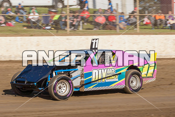 amca 11 t11 - 5 - Latrobe - 16th Nov 2013