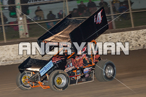 sprintcar 4 t4 t04 gerry hoekstra - 5 - Latrobe - 16th Nov 2013-9