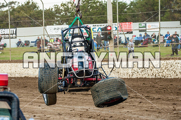 sprintcar 8 curt smith t8 - 5 - Latrobe - 16th Nov 2013-9