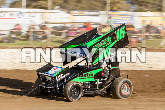 sprintcar 16 t16 adam alexander - 5 - Latrobe - 16th Nov 2013-11