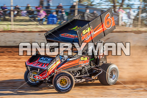 sprintcar 6 t6 adrian redpath - 6 - Carrick - 30th Nov 2013-5