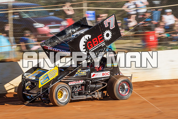 sprintcar 7 t7 tim hutchins - 6 - Carrick - 30th Nov 2013