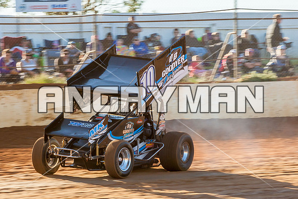 sprintcar 10 t10 callum zizek - 6 - Carrick - 30th Nov 2013-5