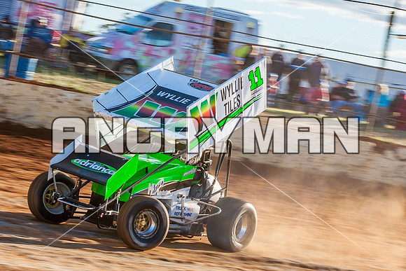 sprintcar 11 t11 Jason Redpath - 6 - Carrick - 30th Nov 2013-4
