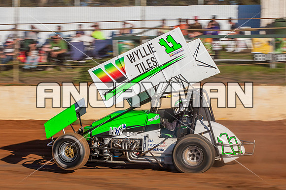 sprintcar 11 t11 Jason Redpath - 6 - Carrick - 30th Nov 2013-8