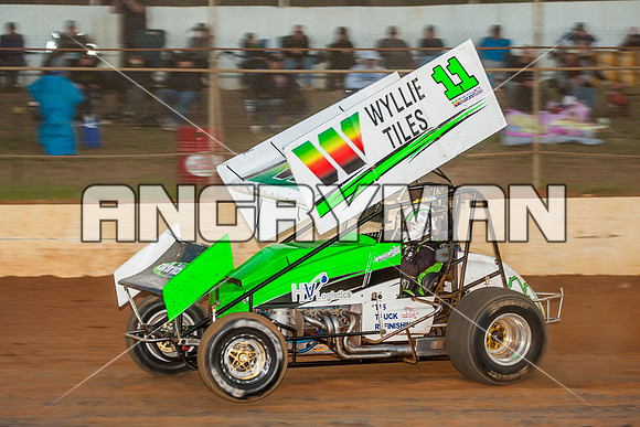 sprintcar 11 t11 Jason Redpath - 6 - Carrick - 30th Nov 2013-10