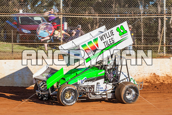 sprintcar 11 t11 Jason Redpath - 6 - Carrick - 30th Nov 2013