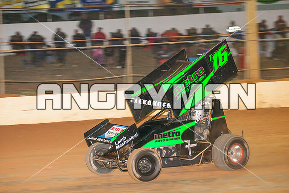sprintcar 16 t16 adam alexander - 6 - Carrick - 30th Nov 2013-10