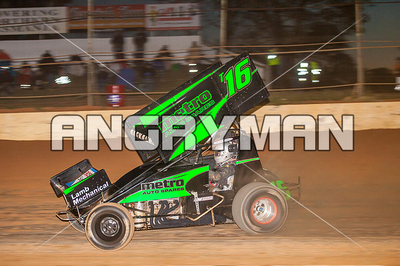 sprintcar 16 t16 adam alexander - 6 - Carrick - 30th Nov 2013-11