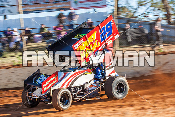 sprintcar 29 t29 robin dawkins - 6 - Carrick - 30th Nov 2013-8