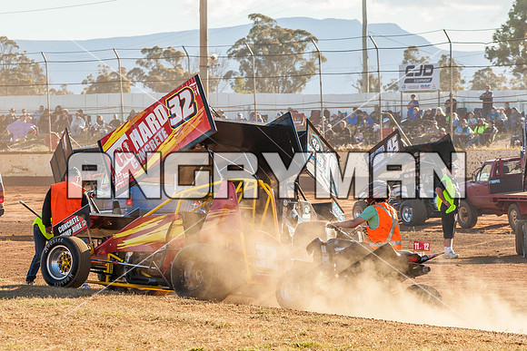 sprintcar 32 t32 nick anderson - 6 - Carrick - 30th Nov 2013-3
