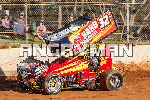sprintcar 32 t32 nick anderson - 6 - Carrick - 30th Nov 2013