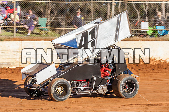 sprintcar 41 t41 damian robins - 6 - Carrick - 30th Nov 2013-2