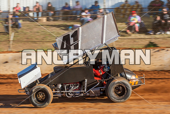sprintcar 41 t41 damian robins - 6 - Carrick - 30th Nov 2013-4