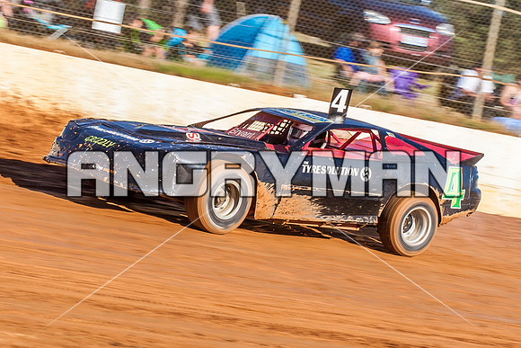 tassie six 4 - 6 - Carrick - 30th Nov 2013-3