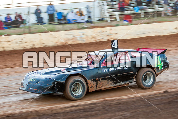 tassie six 4 - 6 - Carrick - 30th Nov 2013-7