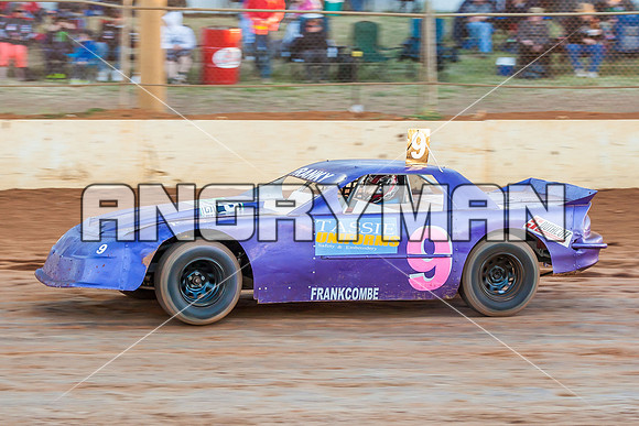 tassie six 9 - 6 - Carrick - 30th Nov 2013-3