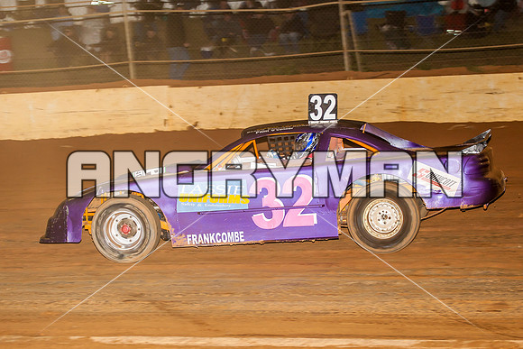 tassie six 32 - 6 - Carrick - 30th Nov 2013-10